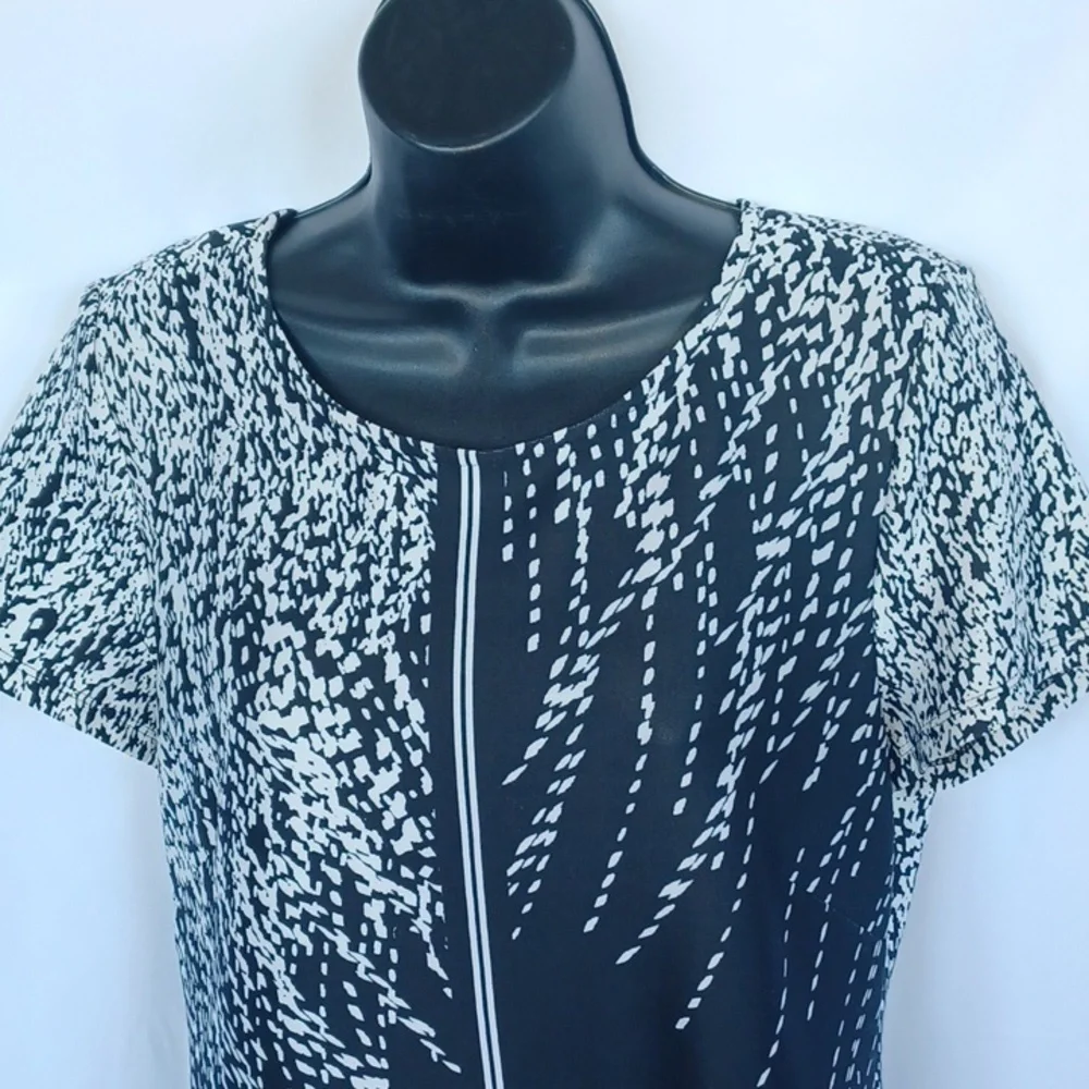 Metaphor Sheath black & white stretch sz 14 cap sleeves rounded neck, 20